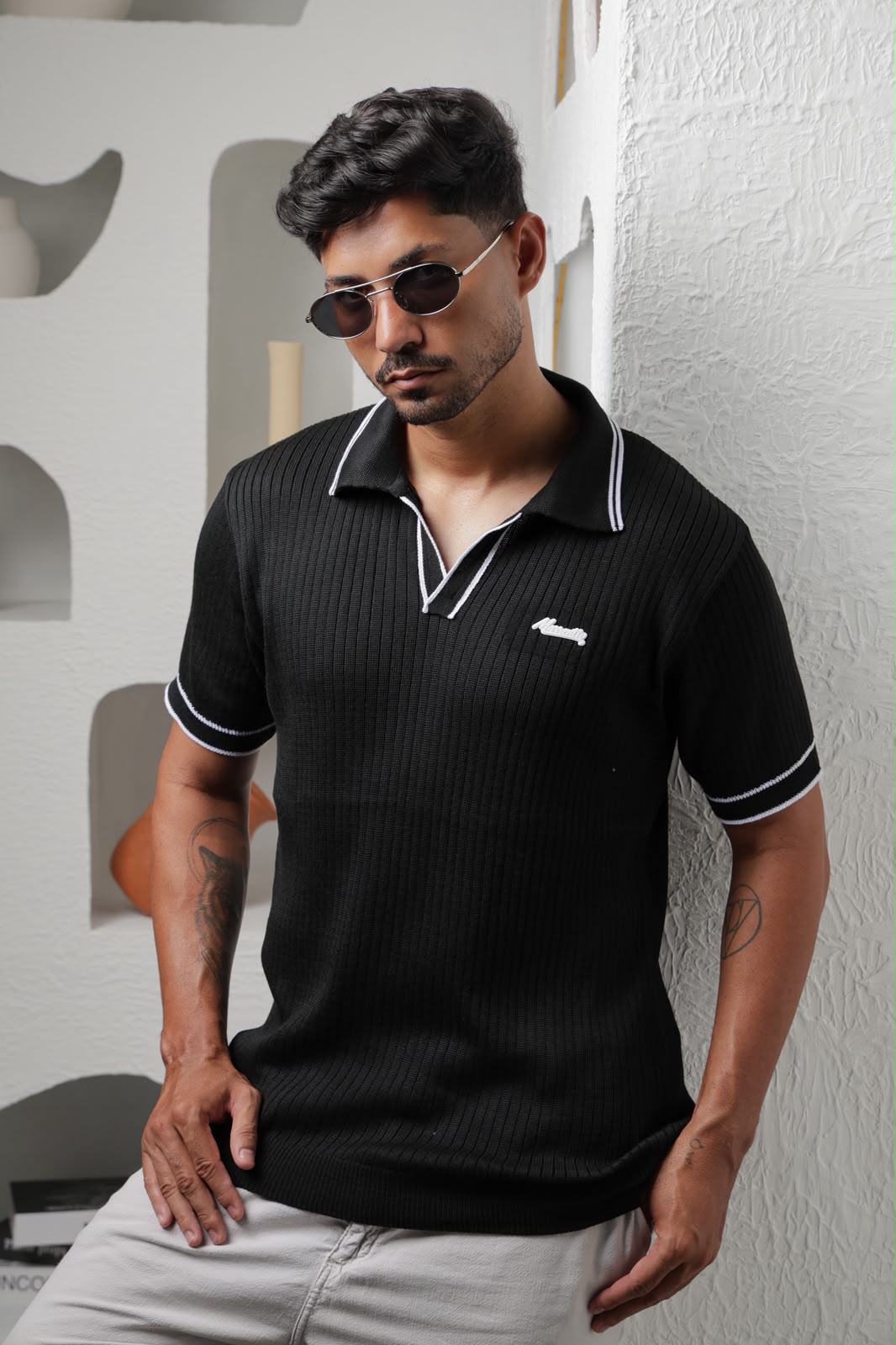 CAMISA POLO GOLA EM V